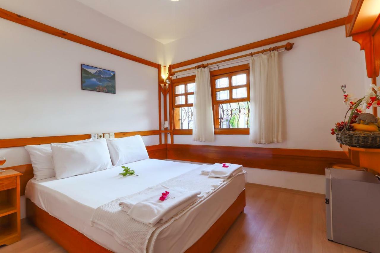 Hotel Villa Oenemli Сиде Экстерьер фото